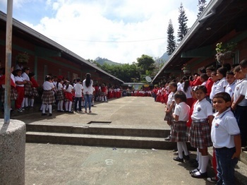 Homenaje a la bandera