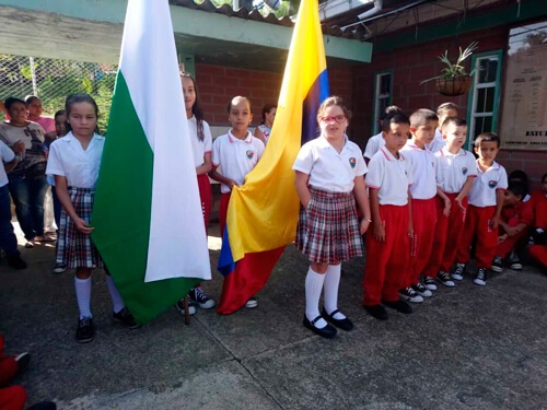 Homenaje a la bandera