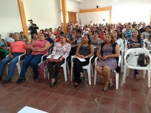 Asamblea padres de familia