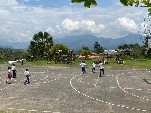 Disfrute de espacios en la escuela